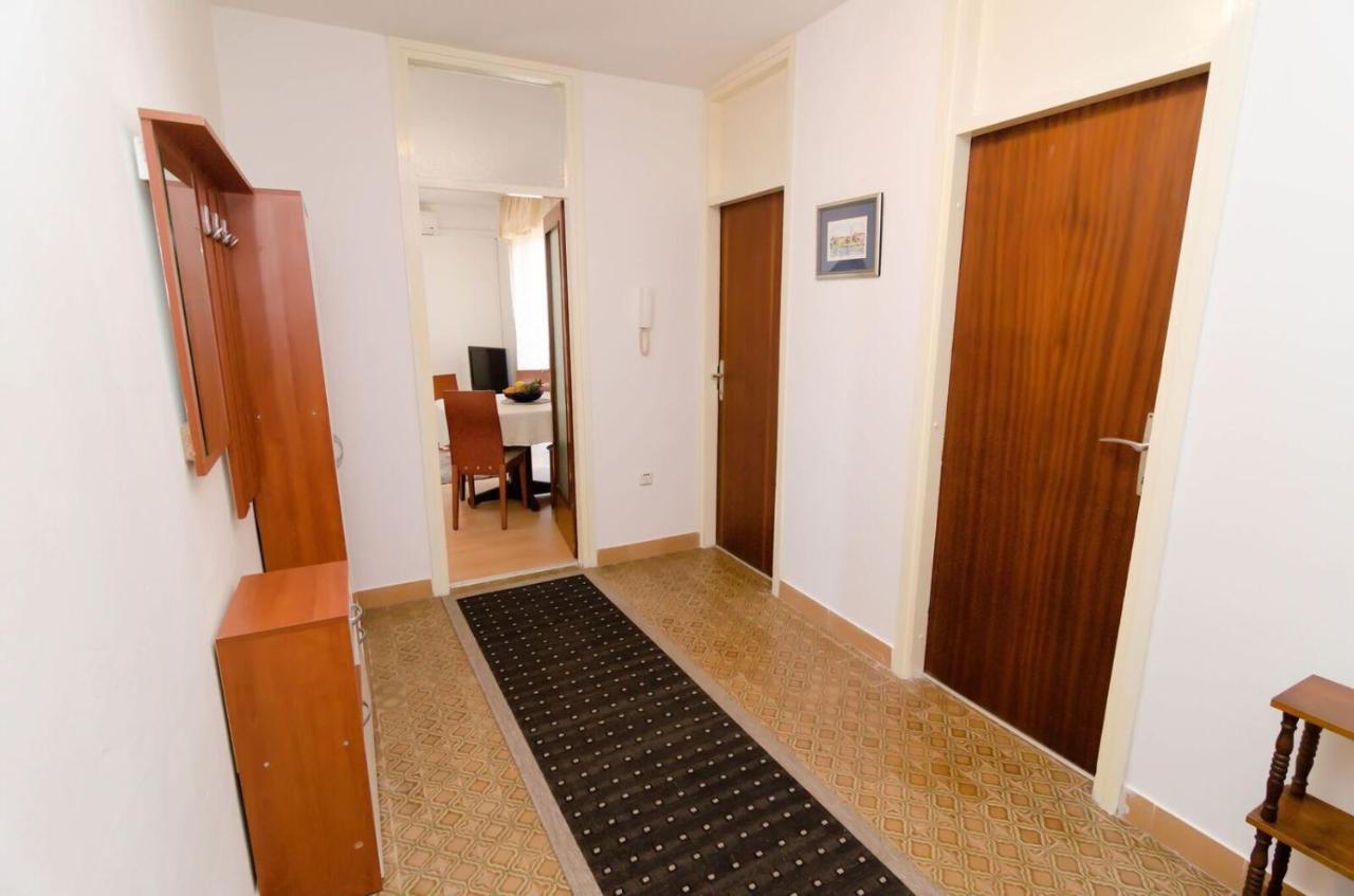Apartment Mirela ザダル エクステリア 写真