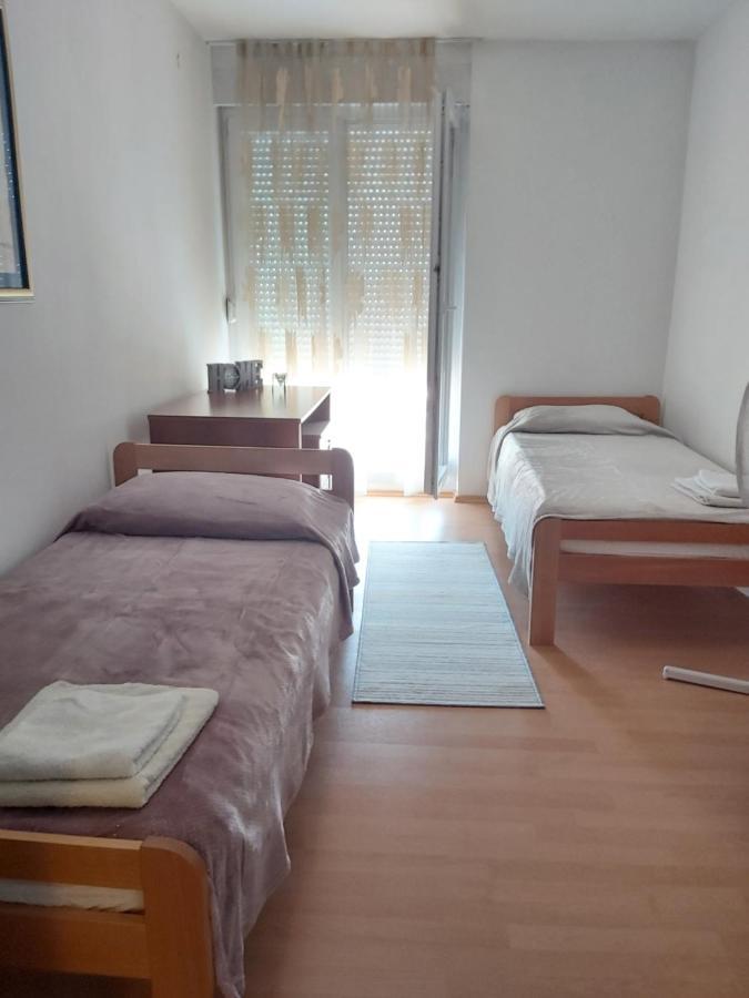 Apartment Mirela ザダル エクステリア 写真